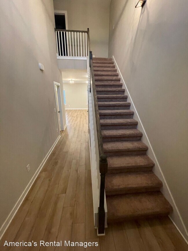 Foto del edificio - 4 br, 2 bath House - 150 Victor Drive