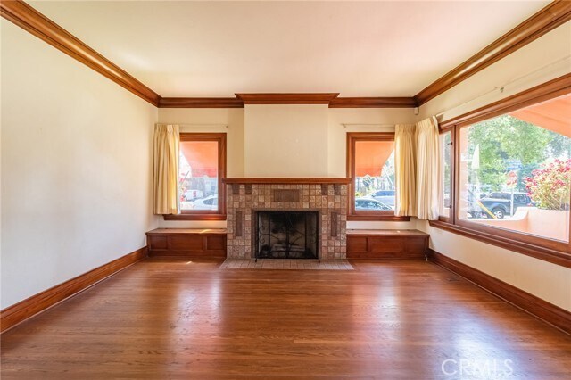 Building Photo - 421 Brookside Ave