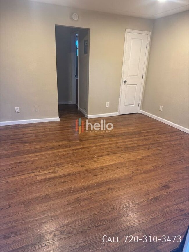 Building Photo - 1435 Otis St