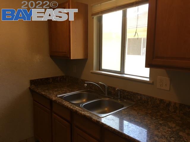 Foto del edificio - 2112 Lemontree Way