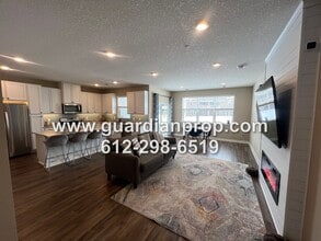 Building Photo - 8797 Granite Cir