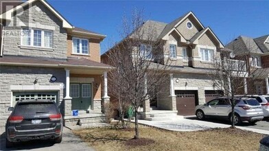 Building Photo - 5193 Nestling Grove