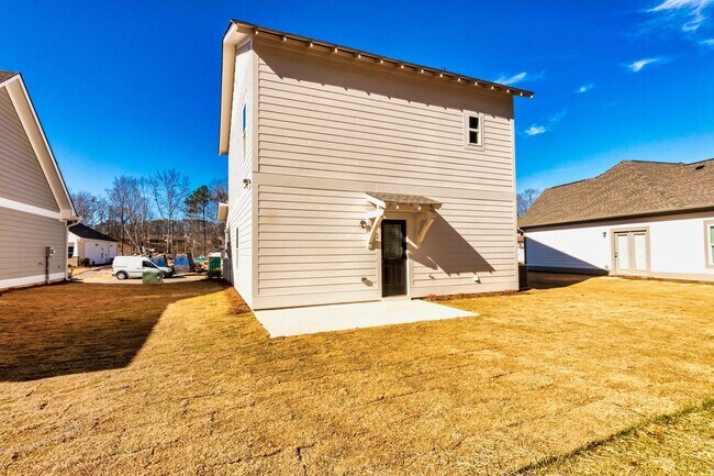Foto del edificio - Great floor plan in sought after neighborhood