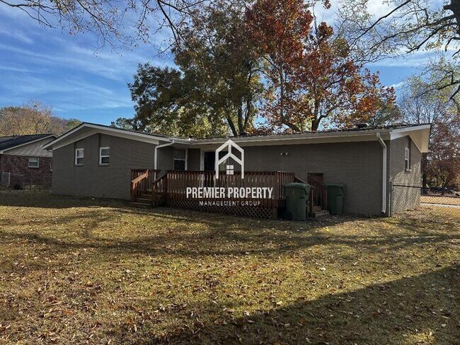 Foto del edificio - 2322 Rodgers Dr NE - FIRST MONTH'S RENT FREE!