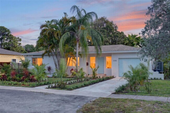 Foto del edificio - 1250 NE 133rd St