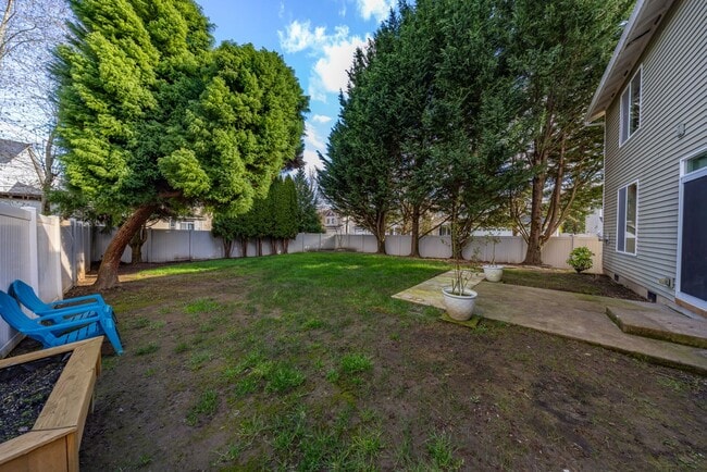 Building Photo - 3 bedr + Bonus room home in Battle Ground w/ AC