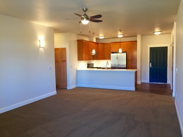 Foto del edificio - Meydenbauer Creek Apartments