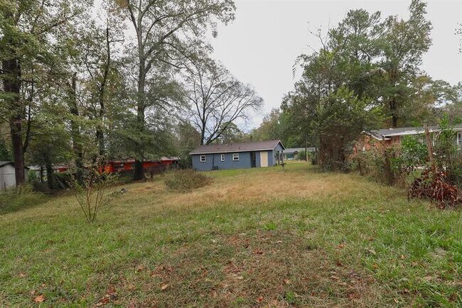 Building Photo - 1024 Sunnydale Dr