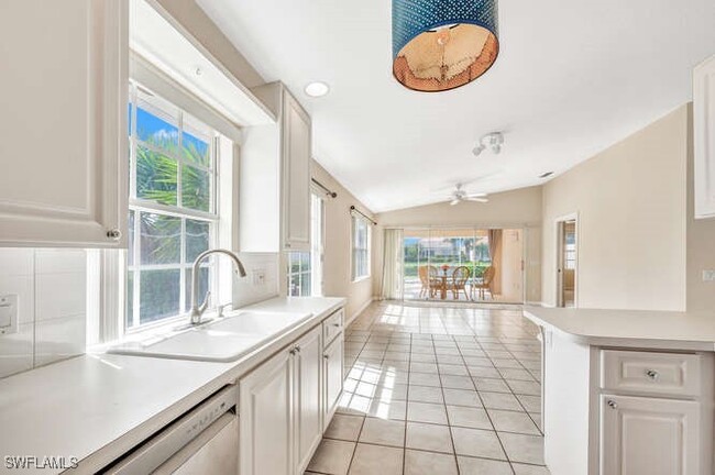 Foto del edificio - 4986 Ventura Ct