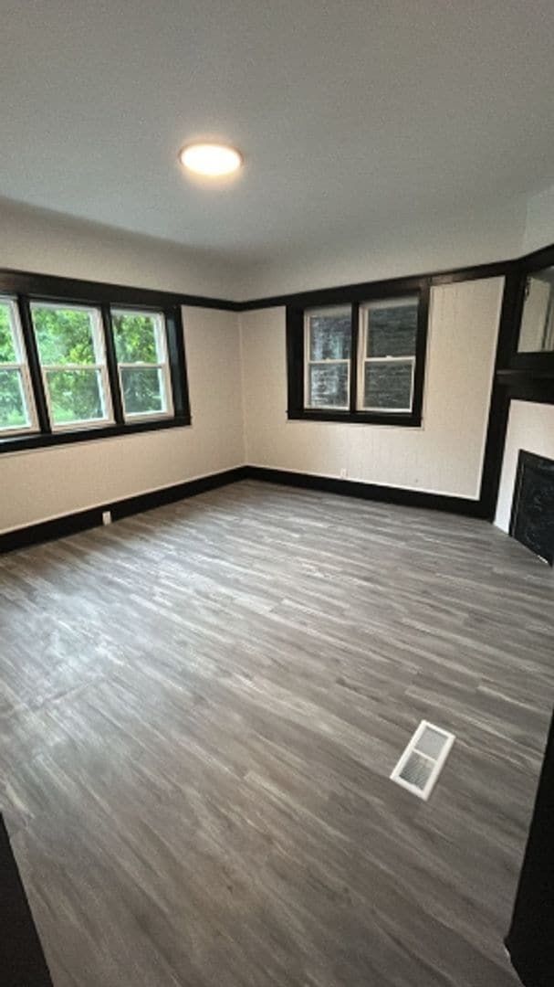 Building Photo - 6109 S Normal Blvd