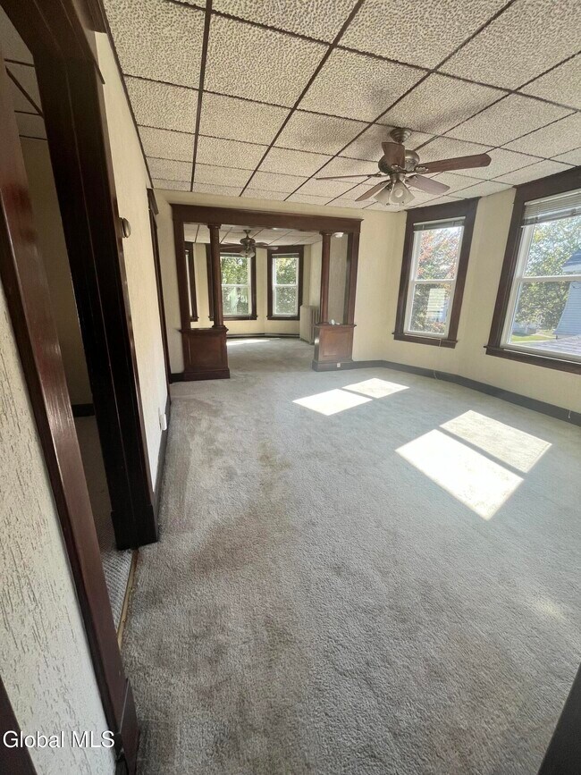 Building Photo - 56 Ten Eyck Ave