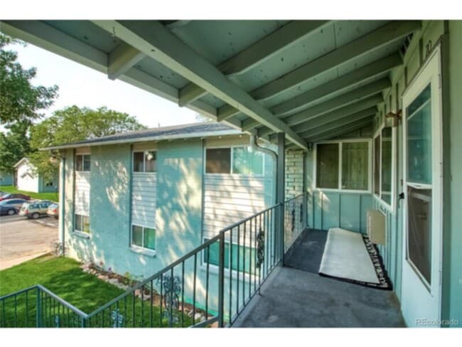 Foto del edificio - 2515 S Sheridan Blvd