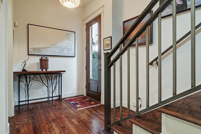 Foto del edificio - 2501 McDuffie St