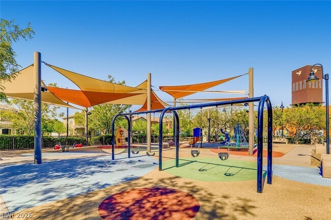 Foto del edificio - 2532 Ballatore St