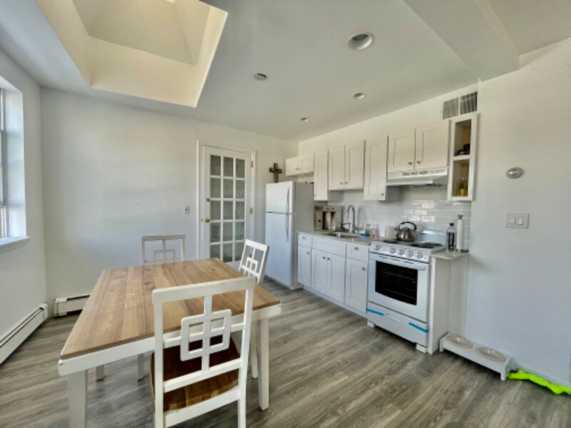 Foto principal - 560 Mamaroneck Ave