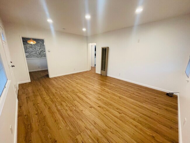 Building Photo - 11345 Hatteras St
