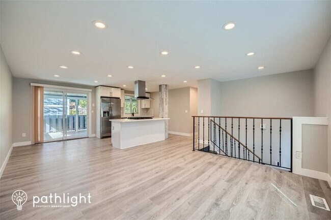 Foto del edificio - 19302 79th St E, Bonney Lake, WA, 98391