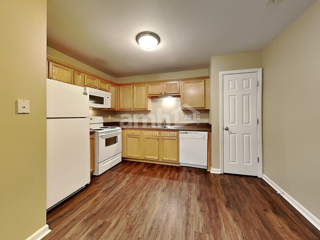 Building Photo - 71 Wolf Creek Ln