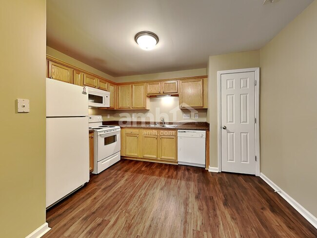 Foto del edificio - 71 Wolf Creek Ln