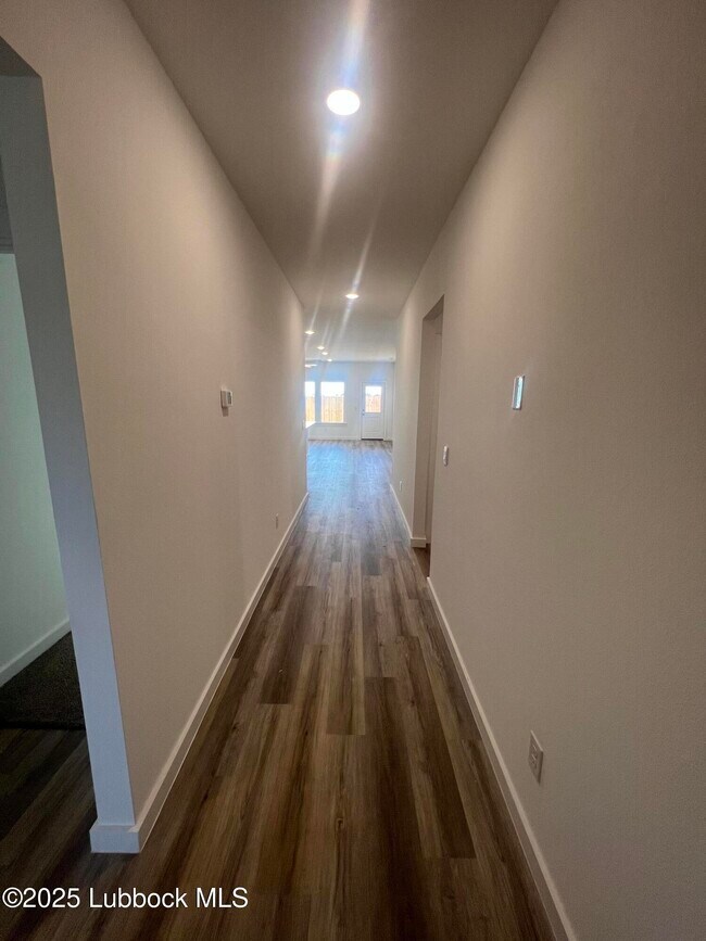 Foto del edificio - 621 E 14th St