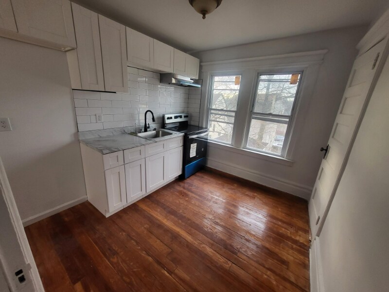 Primary Photo - 36 Sherman Pl