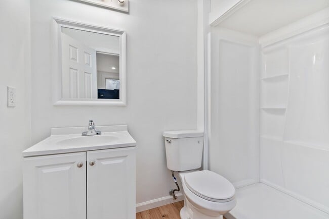 Photo - 1528 Ridge Ave Apartment