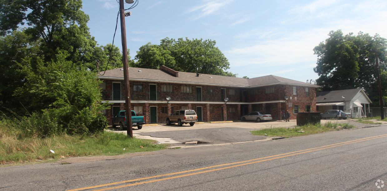 Building Photo - 206 W Roosevelt St