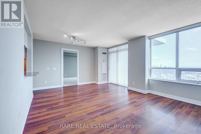 Building Photo - 25-1825 Viking Ln
