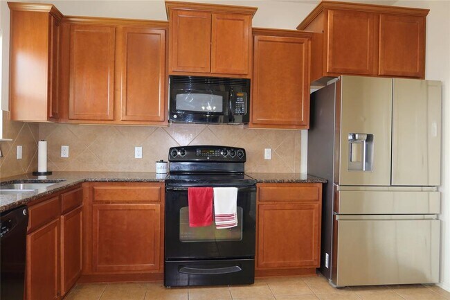 Building Photo - 248 Coal Dr