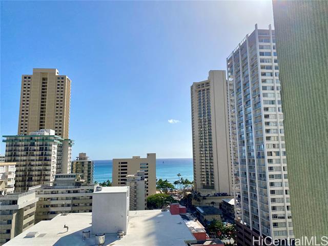 Foto del edificio - 2440 Kuhio Ave.