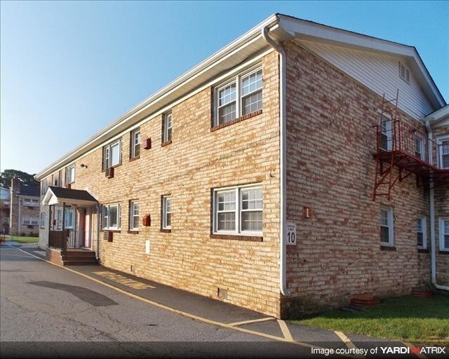 Newtonian Gardens Apts Apartments Newton, NJ