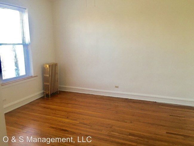 Building Photo - 2531 E 73rd St