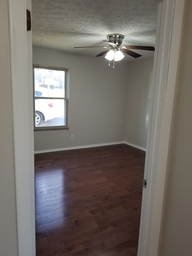 Building Photo - 4802 Cannon Ridge Dr