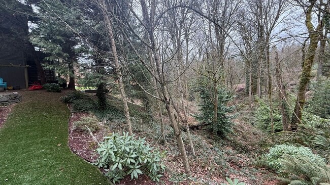 Foto del edificio - Spacious single-family home located in Southwest