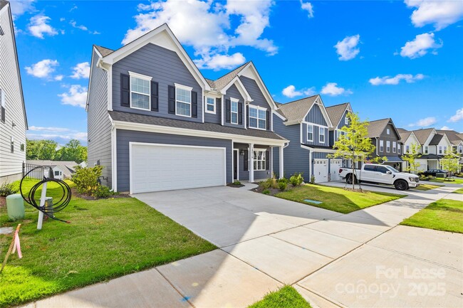 Foto del edificio - 18016 Wilbanks Dr