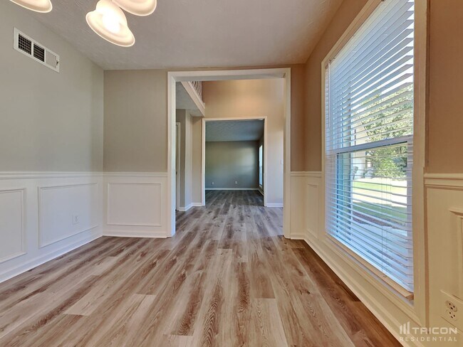 Foto del edificio - 2700 Peachtree Parc Ln
