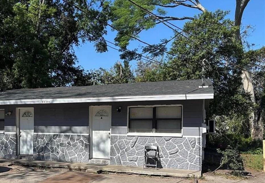 Primary Photo - 10022 N Lantana Ave