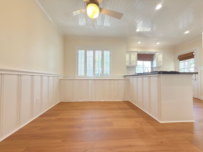 Foto del edificio - 12552 Oxnard St