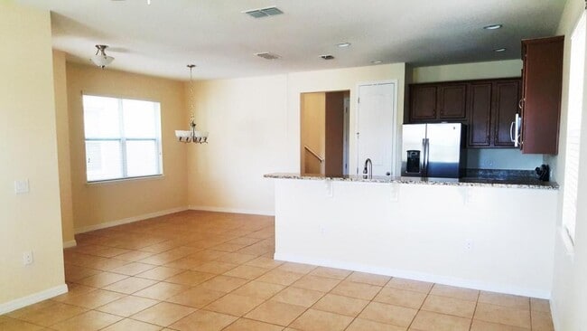 Building Photo - 13778 Summerport Trail Loop