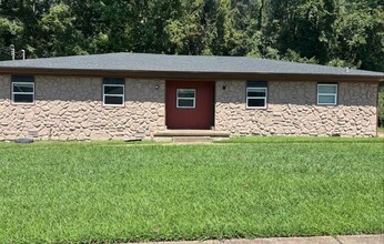 Building Photo - 75 Carolane Dr