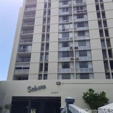 Building Photo - 2029 Nuuanu Ave