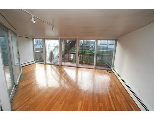 Building Photo - 15 Fayette St