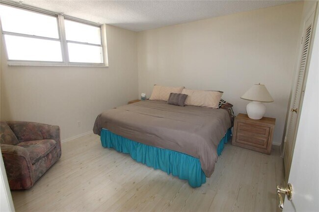 Foto del edificio - 750 N Ocean Blvd