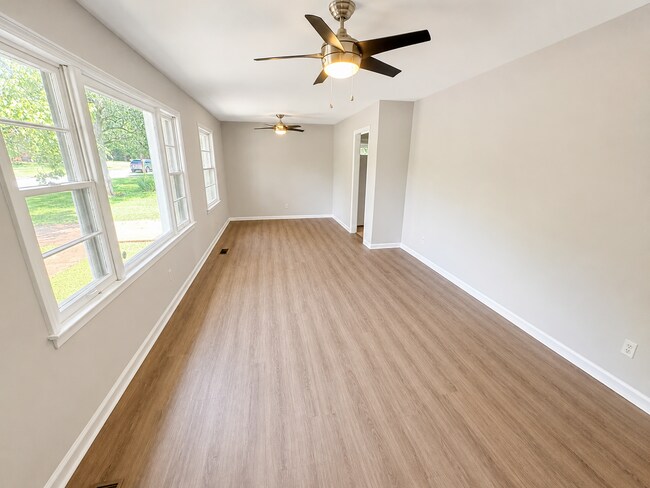 Foto del edificio - 602 Austin Dr NW