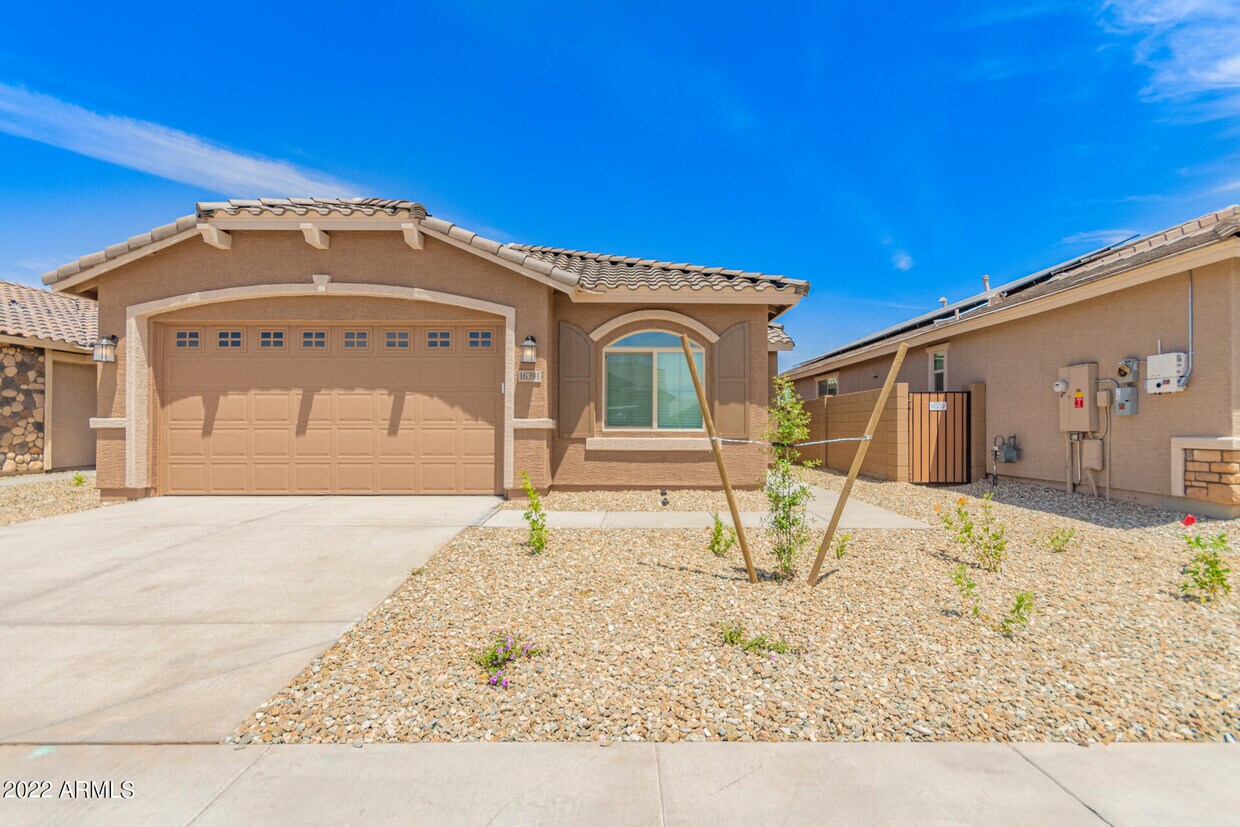 16394 W Saguaro Park Ln Surprise, AZ 85387 - Alquileres en Surprise, AZ ...