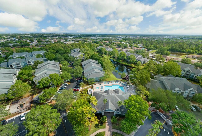 Foto del edificio - Ashton at Waterford Lakes