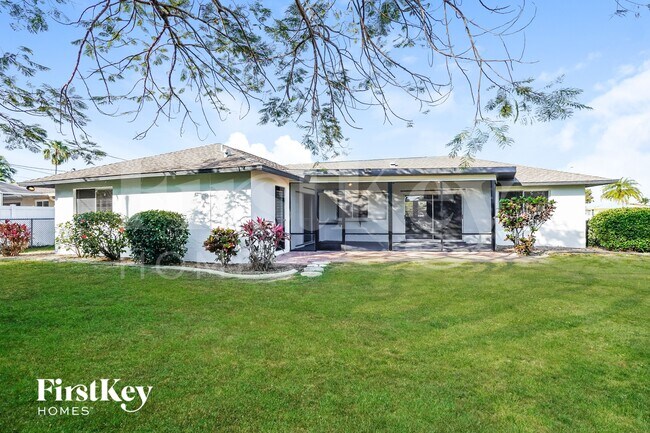 Foto del edificio - 2529 Shelby Pkwy