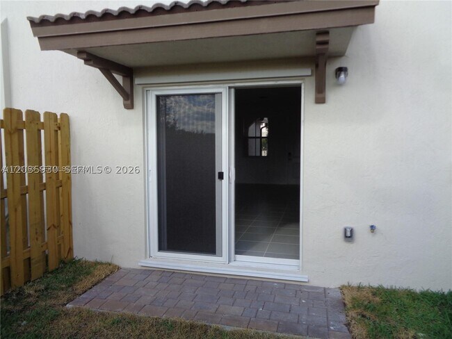 Foto del edificio - 2514 SE 29th Dr