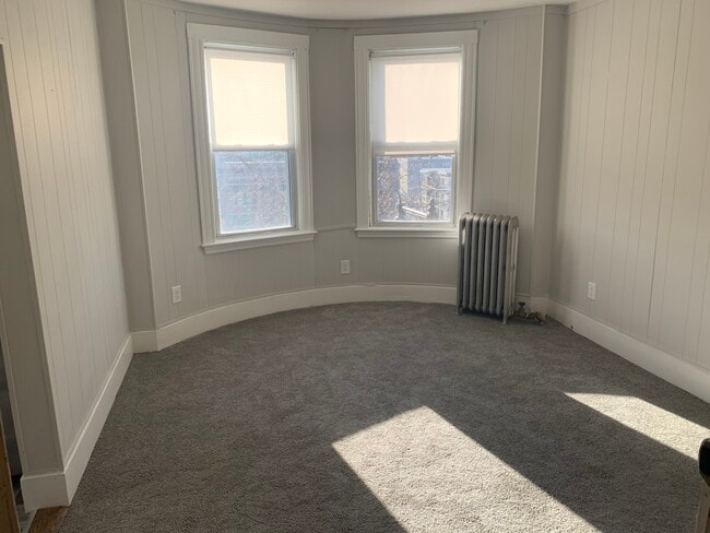 Building Photo - 1692 Commonwealth Ave