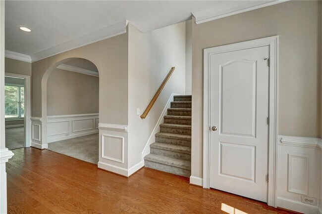 Building Photo - 115 Brookeivey Ln